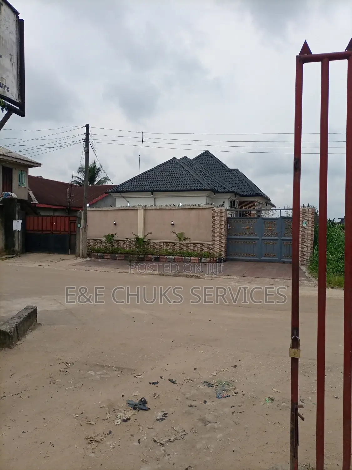 An Office Complex/Plaza Around Odili Road in Obio-Akpor