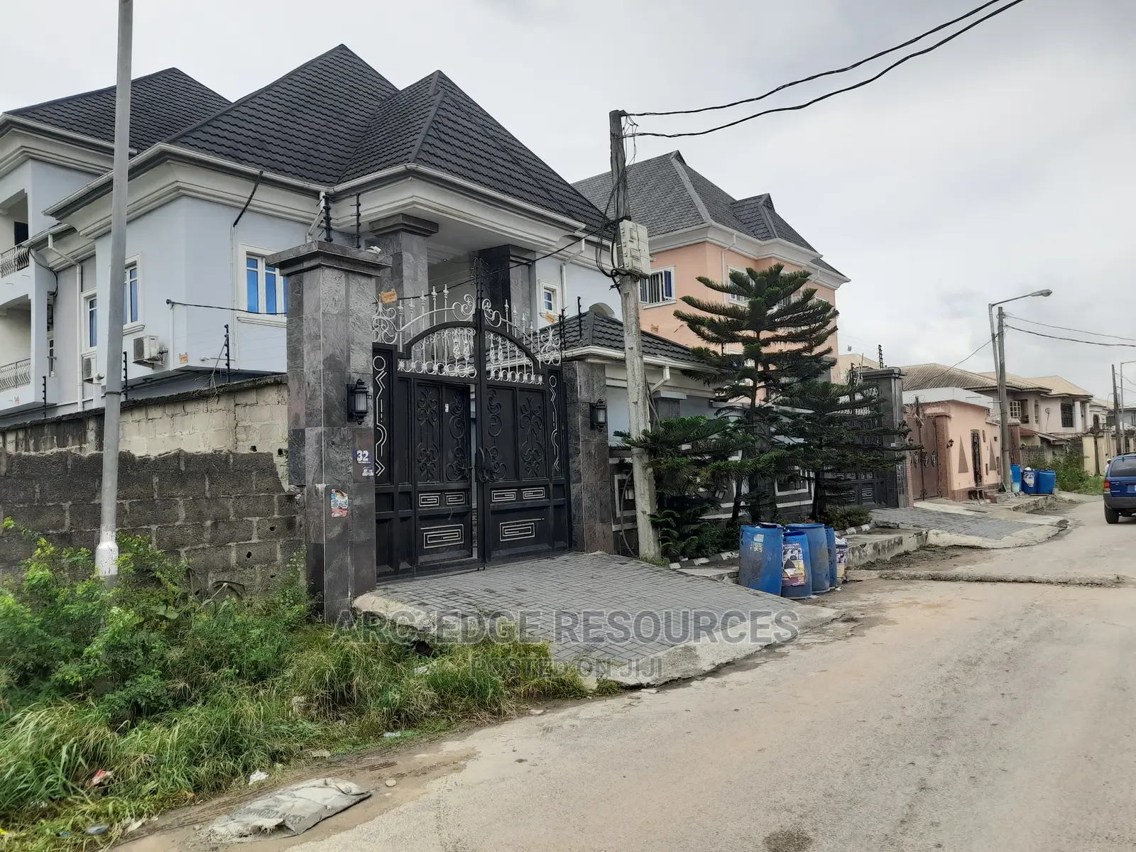 Furnished 6bdrm Duplex in Ago Palace for sale in Ago Palace