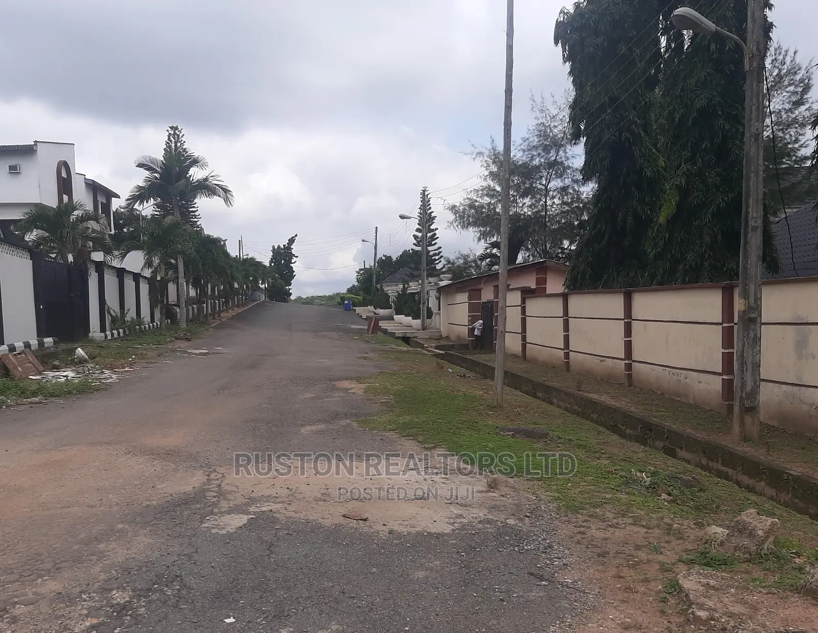 Land Measuring 3200sm on Land at Alalubosa Gra for Jv in Alalubosa