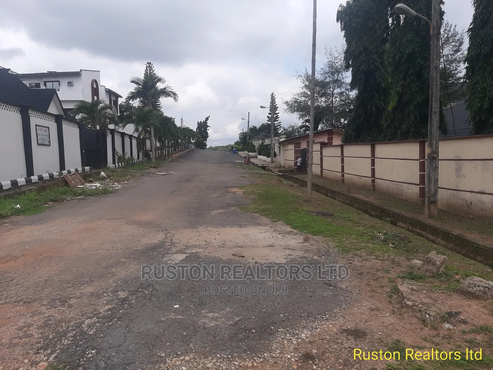 Land Measuring 3200sm on Land at Alalubosa Gra for Jv in Alalubosa