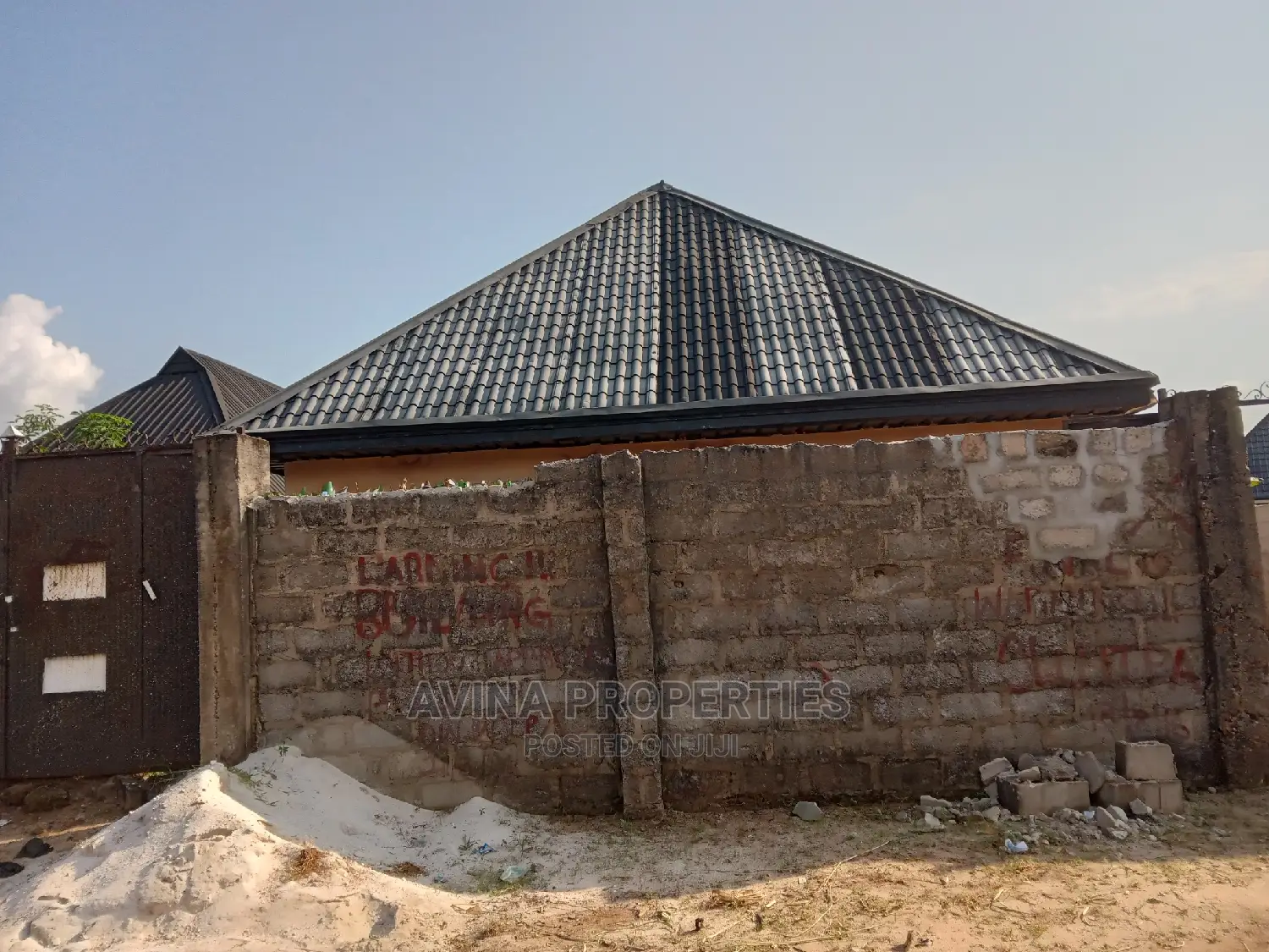 2bdrm Block of Flats in Avina Properties, Owerri for Sale in Owerri