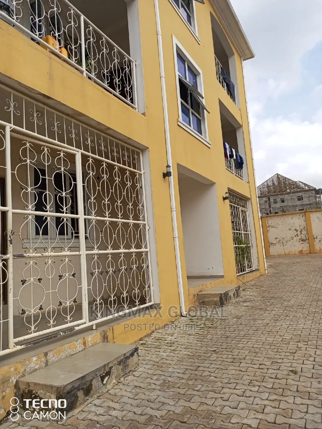 3bdrm Block of Flats in Wuye for rent in Wuye