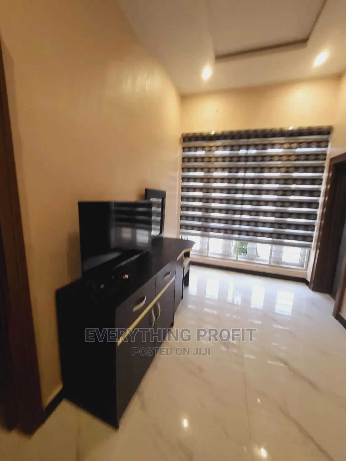 Daily Stay 55b Bishop David Street Cluster 1 Lugbe Abuja in Lugbe District