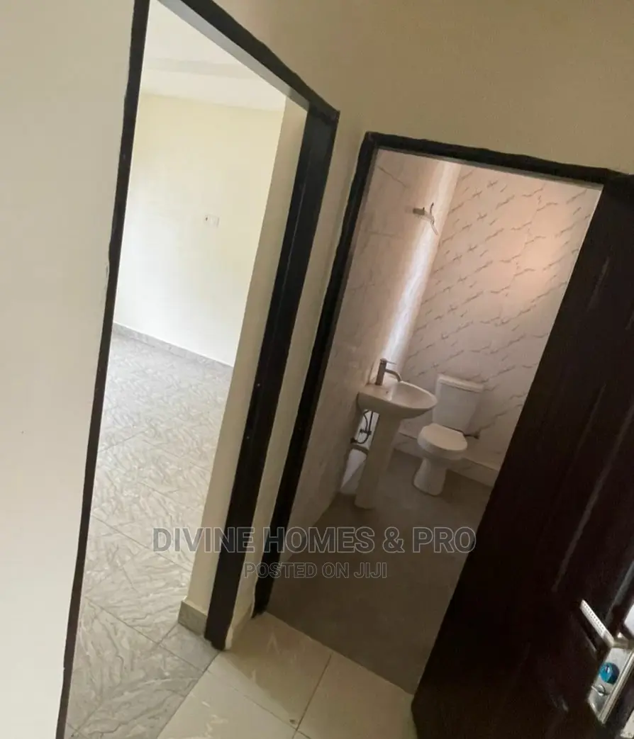 4bdrm Duplex in Brain Nd Hammer City, Life Camp for sale in Life Camp