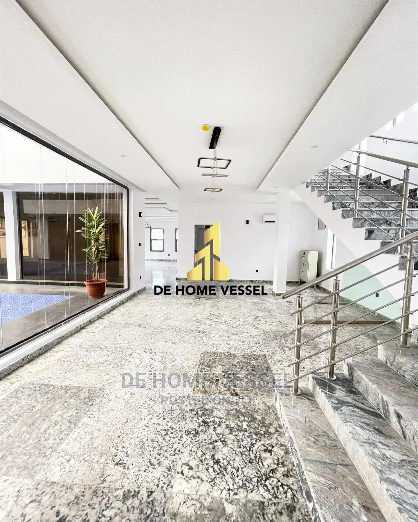 6bdrm Mansion in Old Ikoyi for Sale in Old Ikoyi