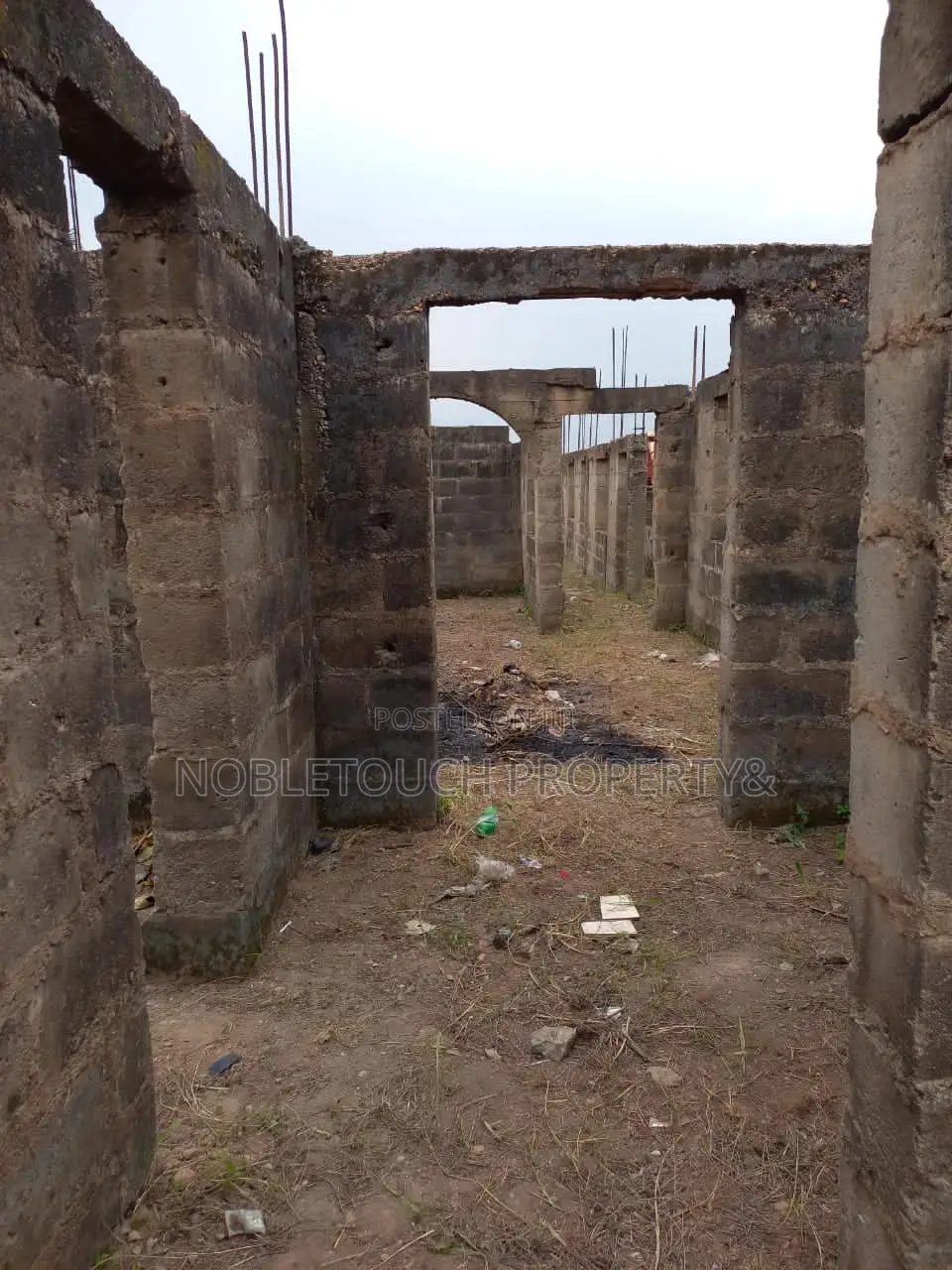 3bdrm Block of Flats in Sango Ifo for Sale in Ifo