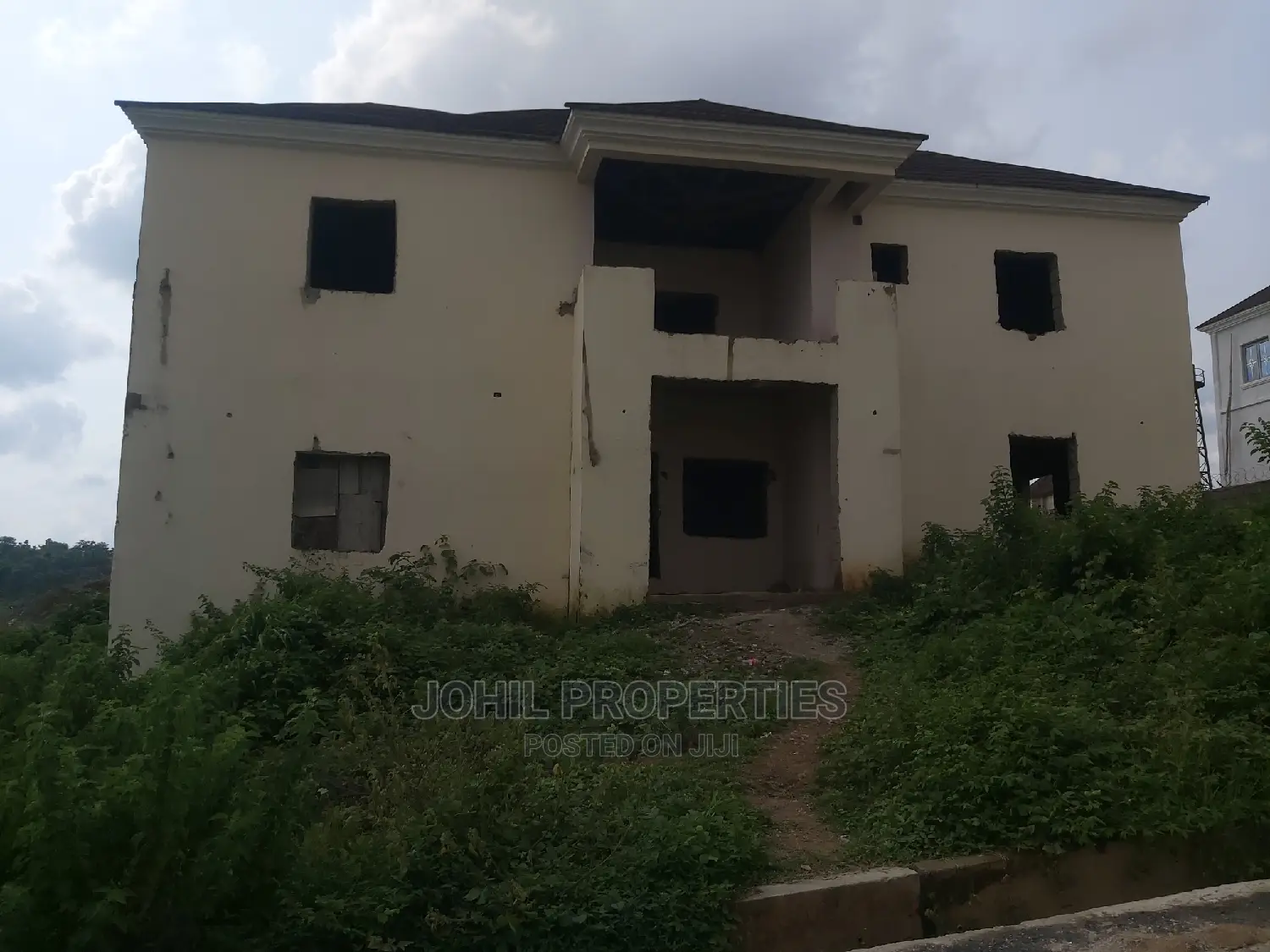 5bdrm Duplex in Naf Valley Asokoro for sale in Asokoro