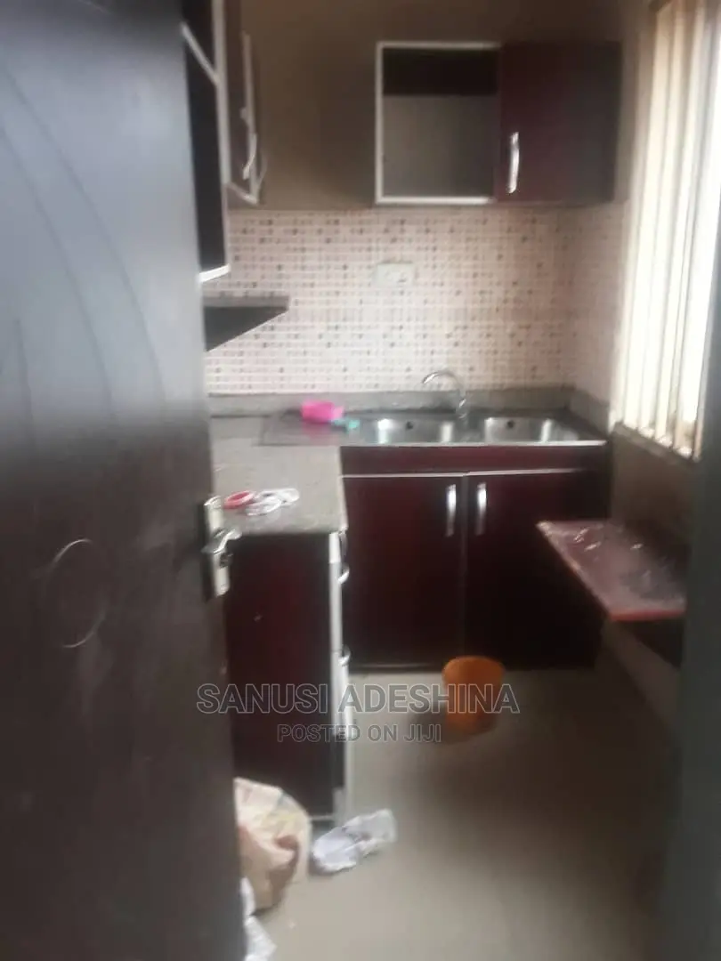2bdrm Block of Flats in Dawaki Fct Abuja for rent in Dawaki
