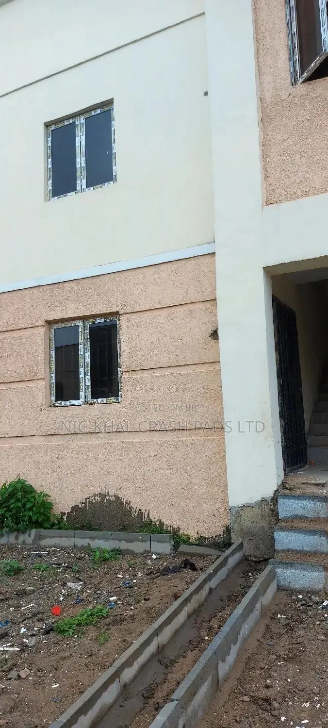 3bdrm Block of Flats in Brains And Hammers for sale in Life Camp