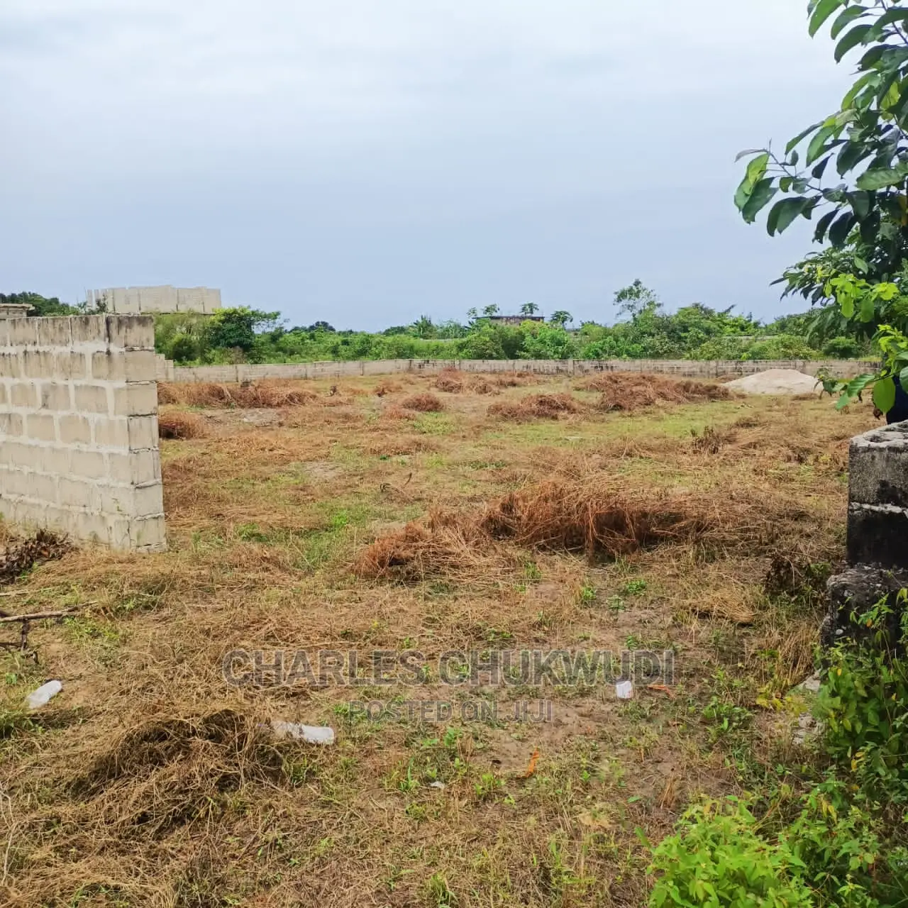900sqm of Land at Beach Wood Est for Sale in Ibeju