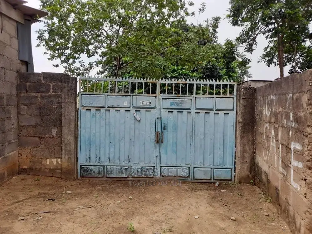 Furnished 3bdrm Apartment in Alhaji Agba, Obafemi-Owode for sale in Obafemi-Owode
