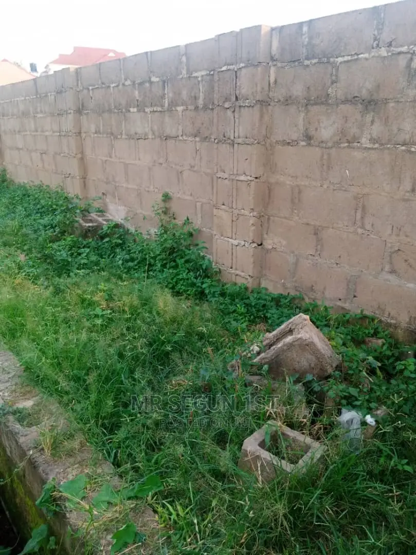 300sqm Plot of Land For Sale at Oyo Ibadan  in Ibadan