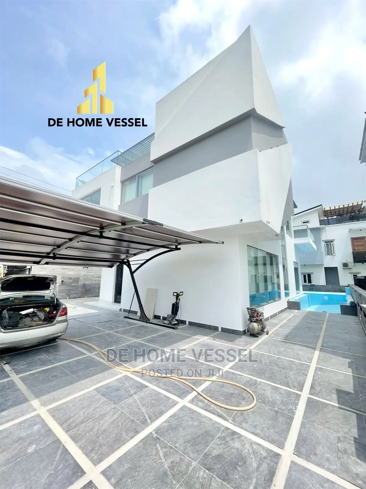 4bdrm Duplex in Osapa London for Sale in Osapa london