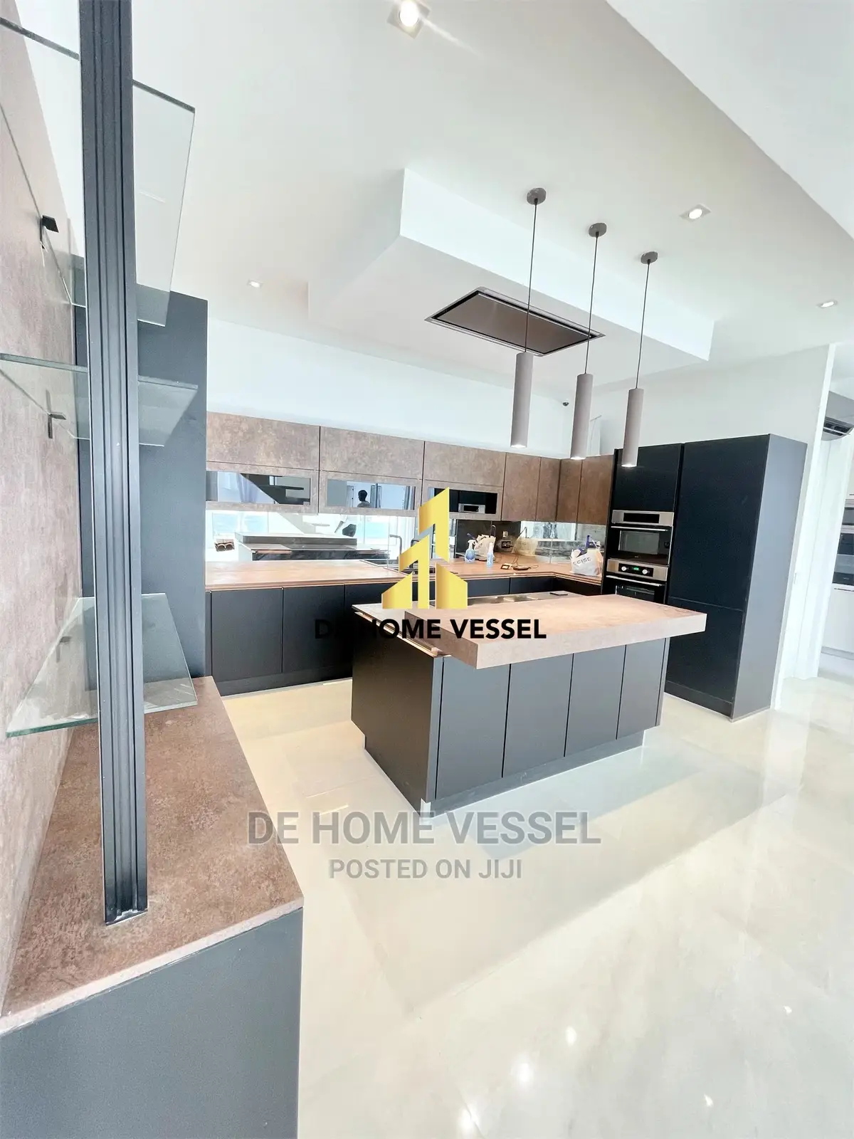 4bdrm Duplex in Osapa London for Sale in Osapa london