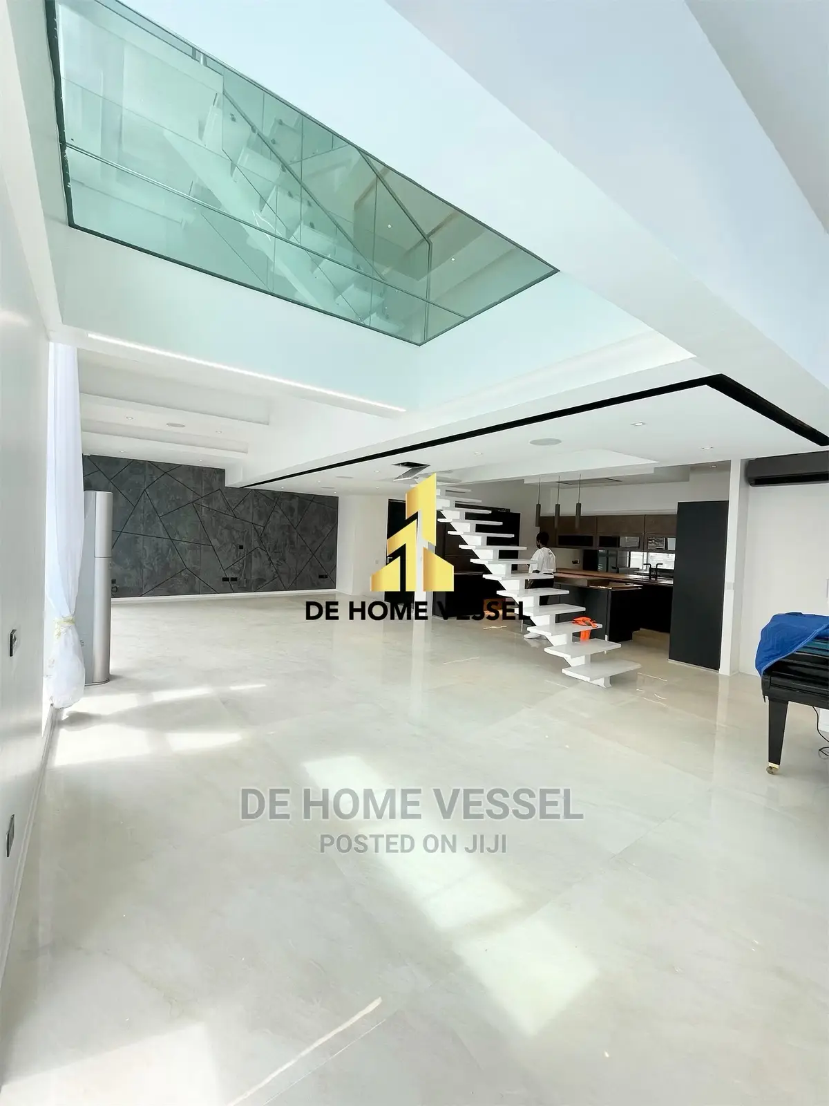 4bdrm Duplex in Osapa London for Sale in Osapa london