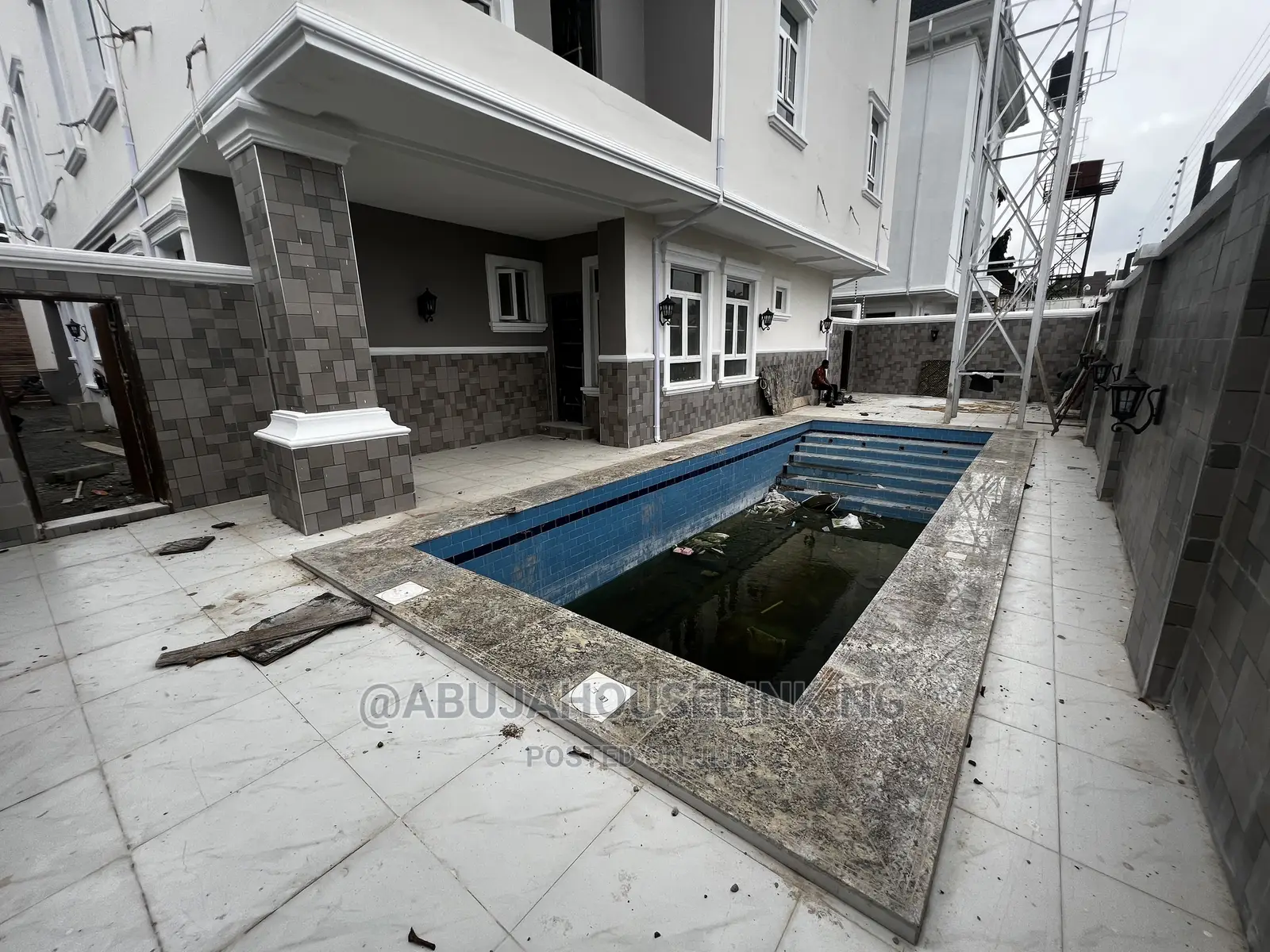 5bdrm Duplex in Asokoro Main for sale in Asokoro