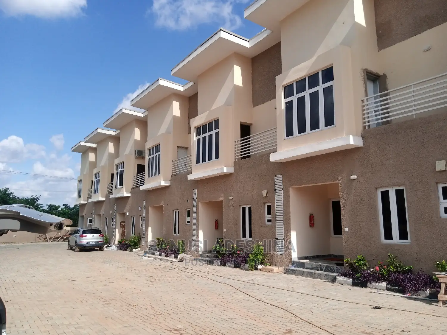 5bdrm Duplex in Life Camp By Lento for sale in Life Camp