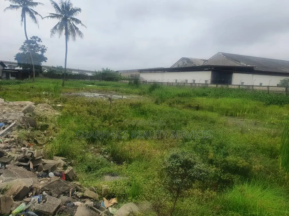 3 Half Acres Land on Eric Moore Rd, Surulere for Sale in Eric Moore