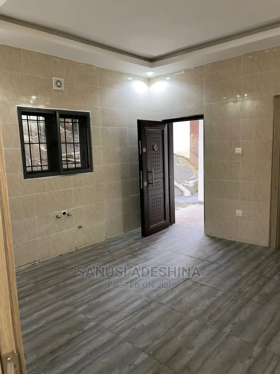 5bdrm Duplex in In A Private Estate, Idu for rent in Idu