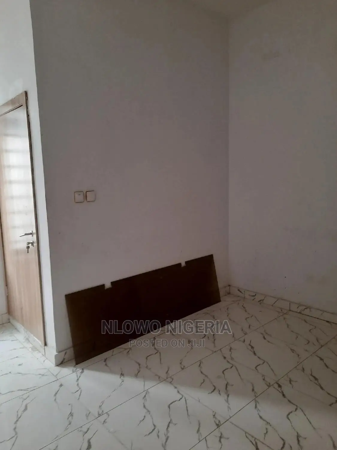 4bdrm Duplex in Ikota Gra Opposite for sale in VGC / Ajah