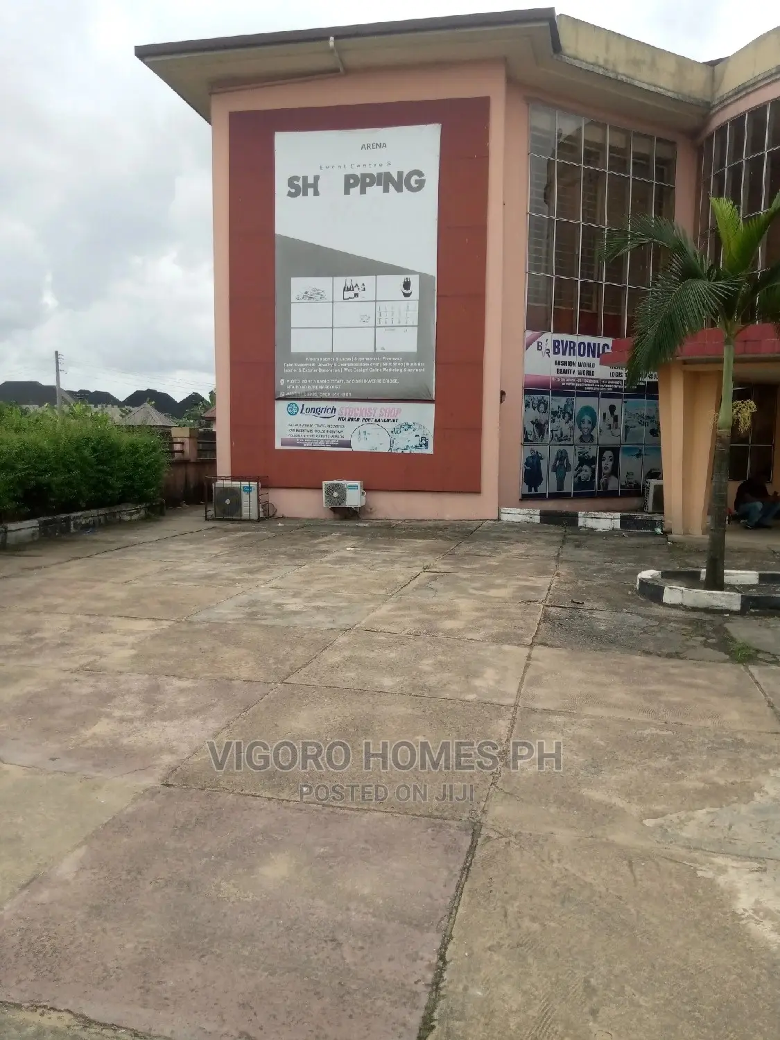Shoping /Offices and Event Complex for Sale in Port-Harcourt