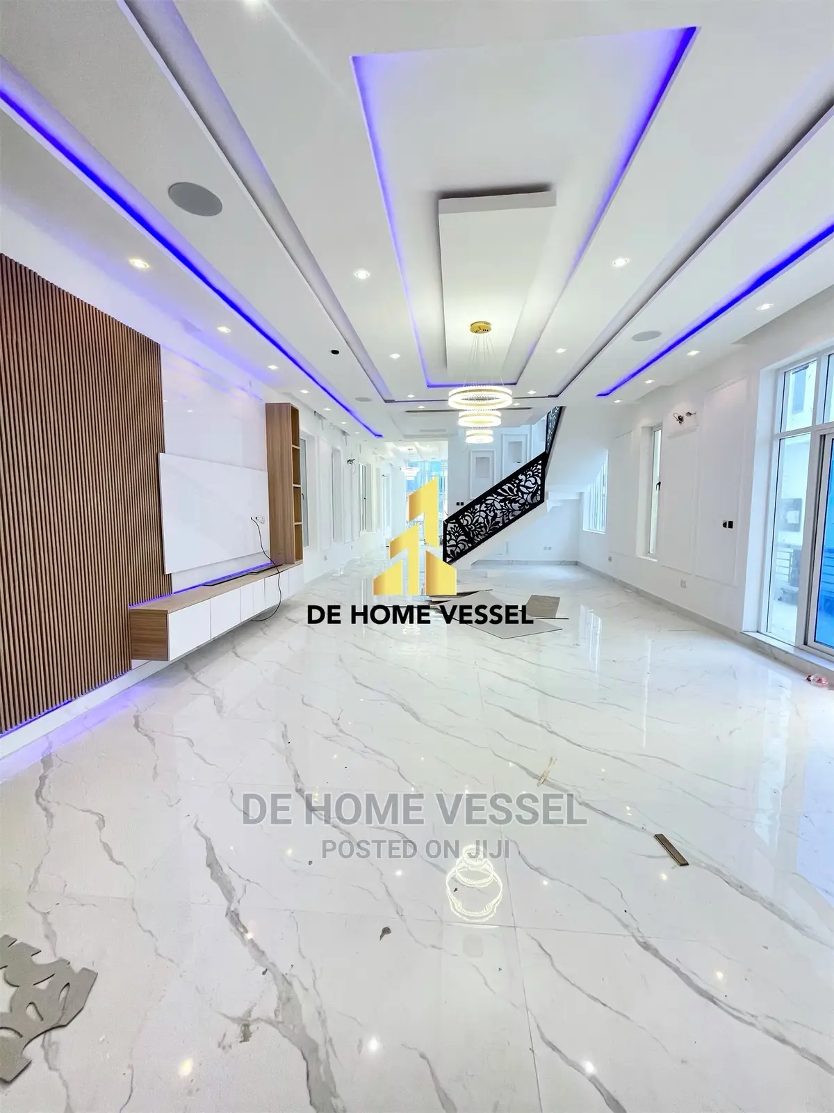5bdrm Duplex in Osapa London for Sale in Osapa london