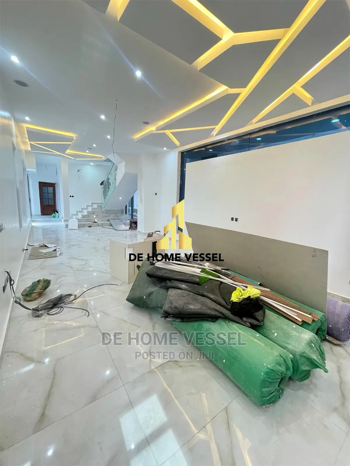 5bdrm Duplex in Osapa London for Sale in Osapa london