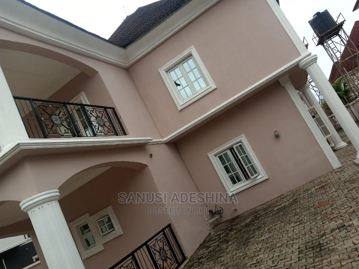 4bdrm Duplex in Sahara Estate By, Gwarinpa for rent in Gwarinpa