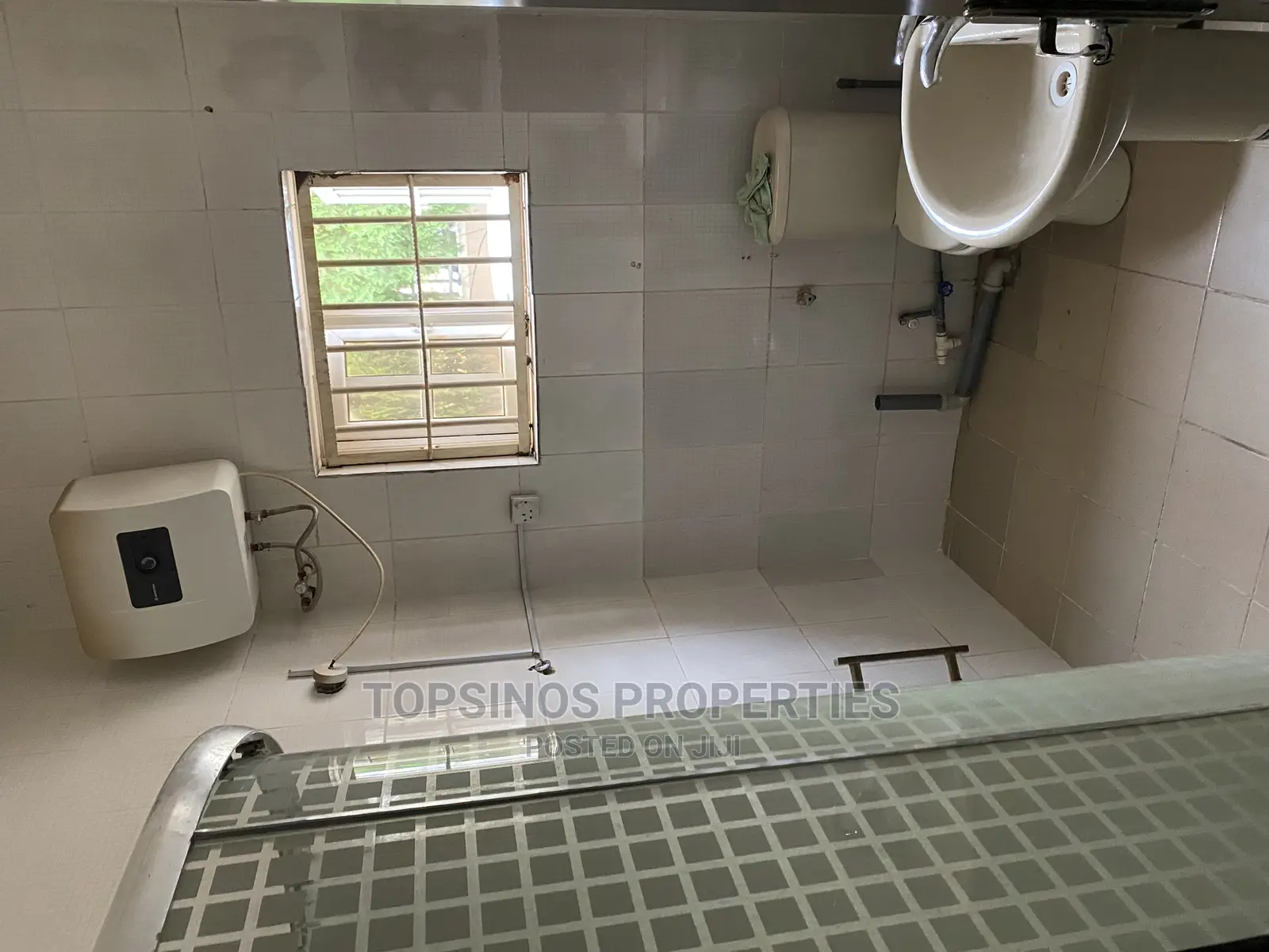 3bdrm Block of Flats in Dawaki for rent in Dawaki