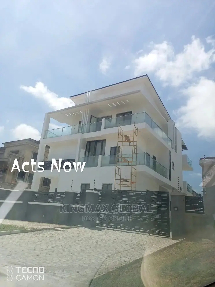 6bdrm Maisonette in Wuye for sale in Wuye