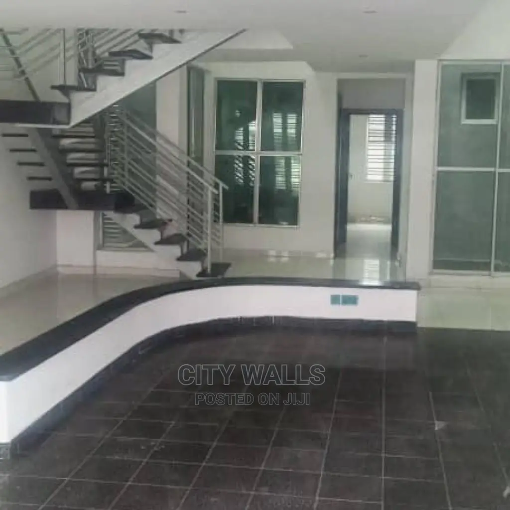 5bdrm Duplex in Richmond Estate, Ikate for Rent in Ikate