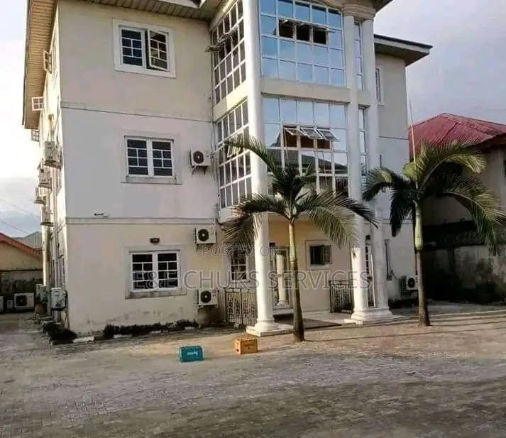 Standard 13 Rooms Hotel for Sale in Obio-Akpor