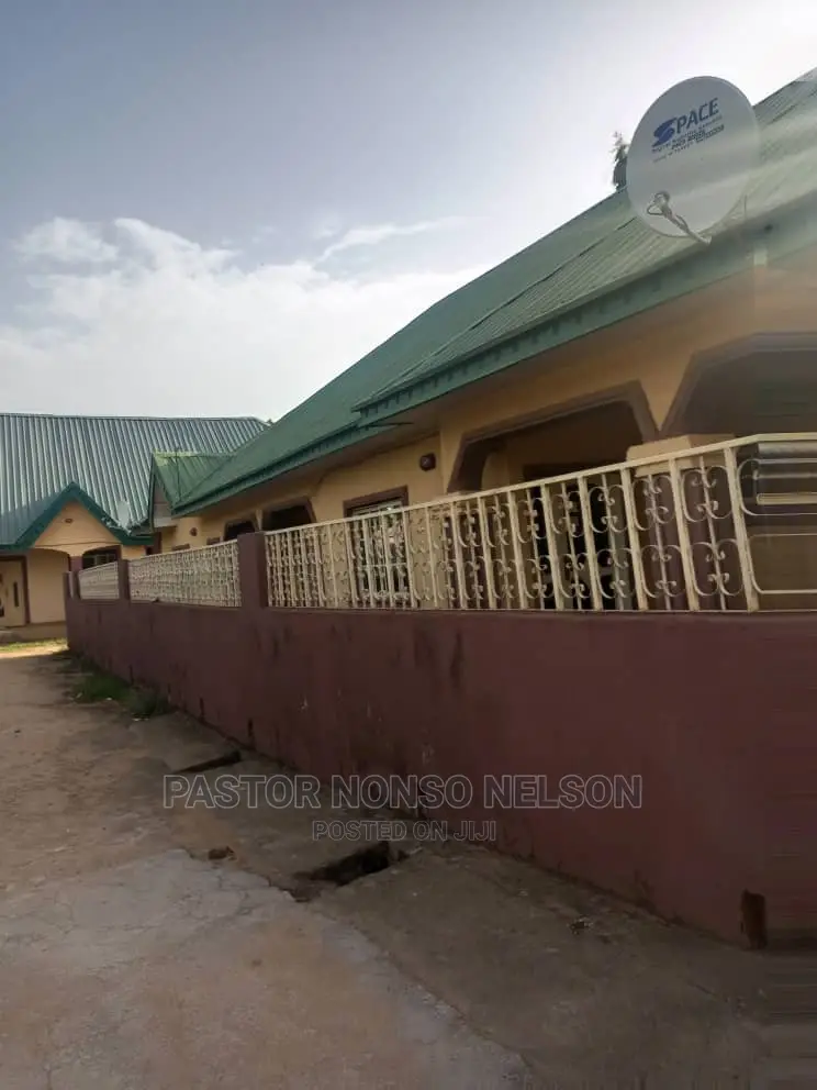 2bdrm Block of Flats in Sabo G.R.A., Kano Municipal for sale in Kano Municipal