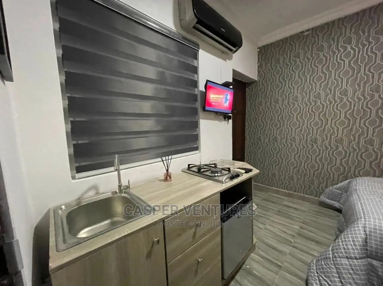 Furnished Studio Apartment in Ikate for rent in Ikate