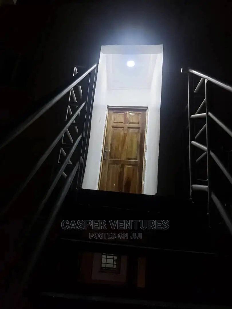 Stylish Studio Apartment in Lekki for Short Let in Chevron