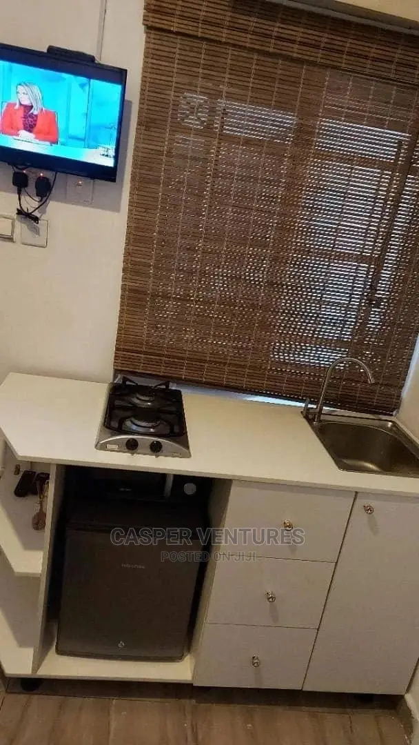 Simple and Stylish Studio Apartment. in Ikate