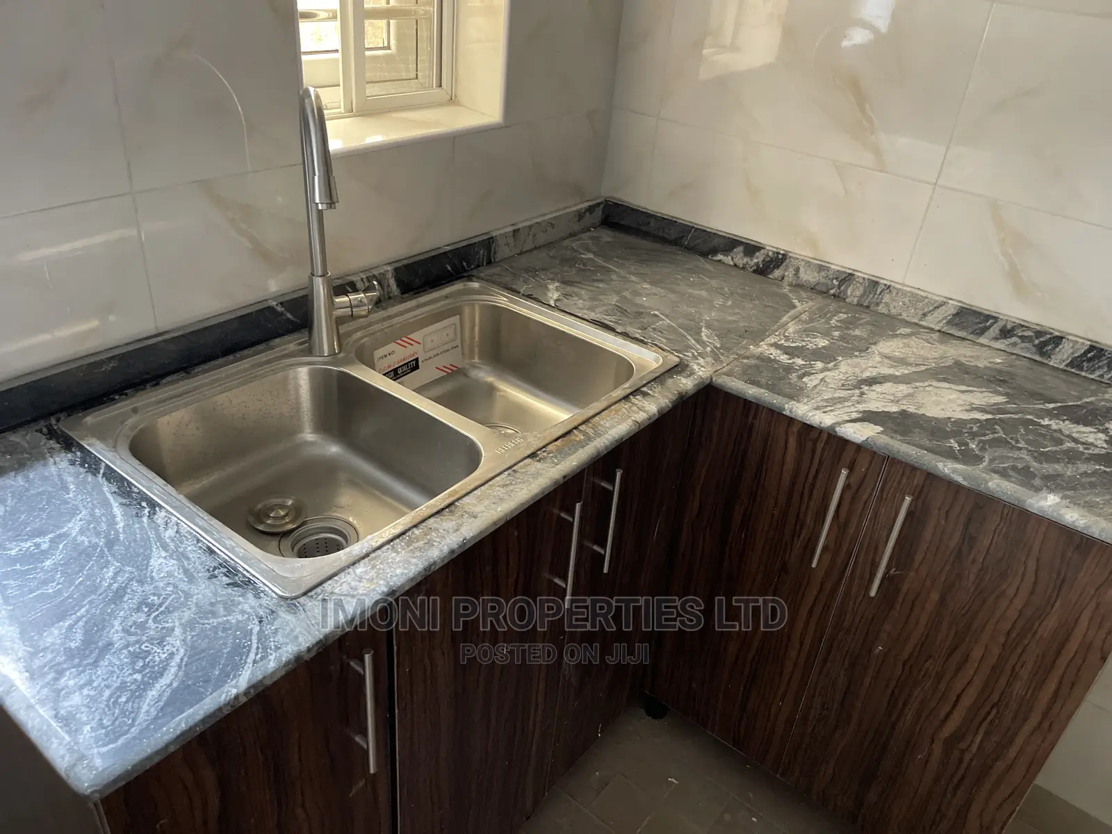 3bdrm Block of Flats in News Engr, Dakwo District for rent in Dakwo District