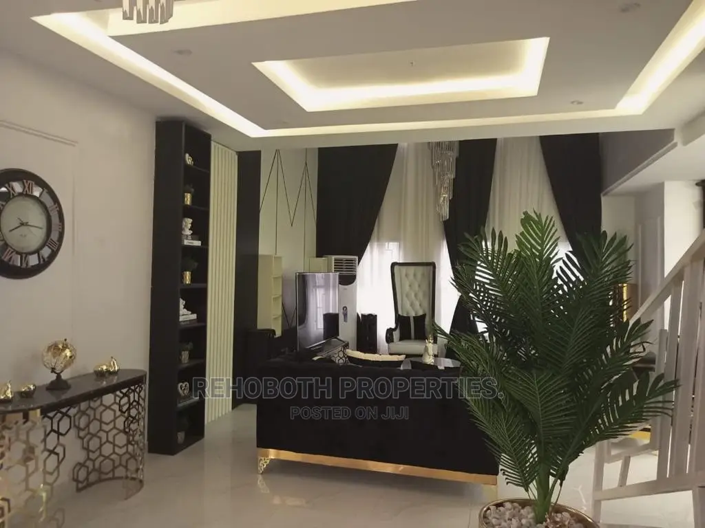 Furnished 4bdrm Duplex in Oluyole, Ibadan for sale in Ibadan