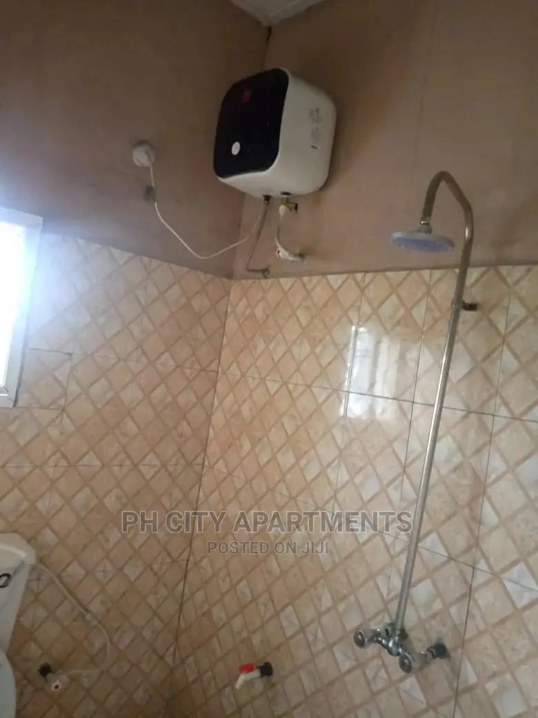 Furnished 2bdrm Block of Flats in Choba for rent in Choba