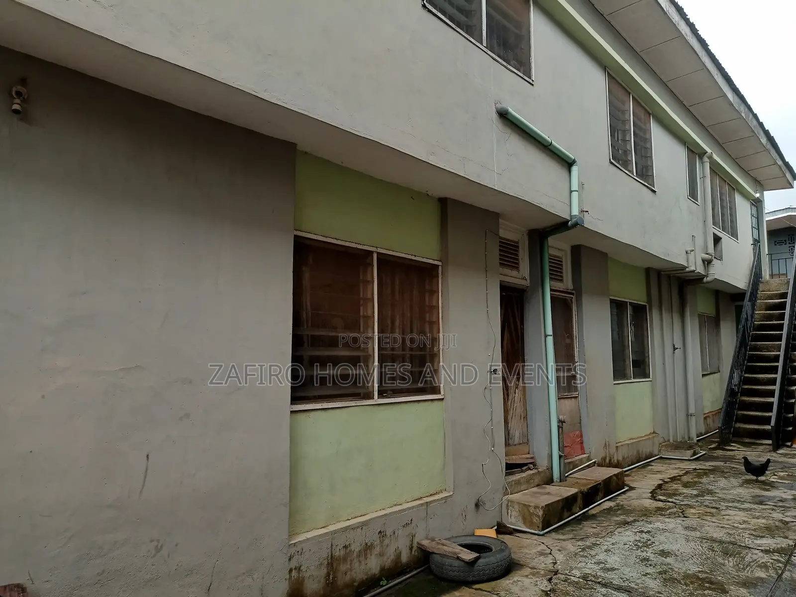 10bdrm House in Aba Eleshin Apata, Akala Express for sale in Akala Express