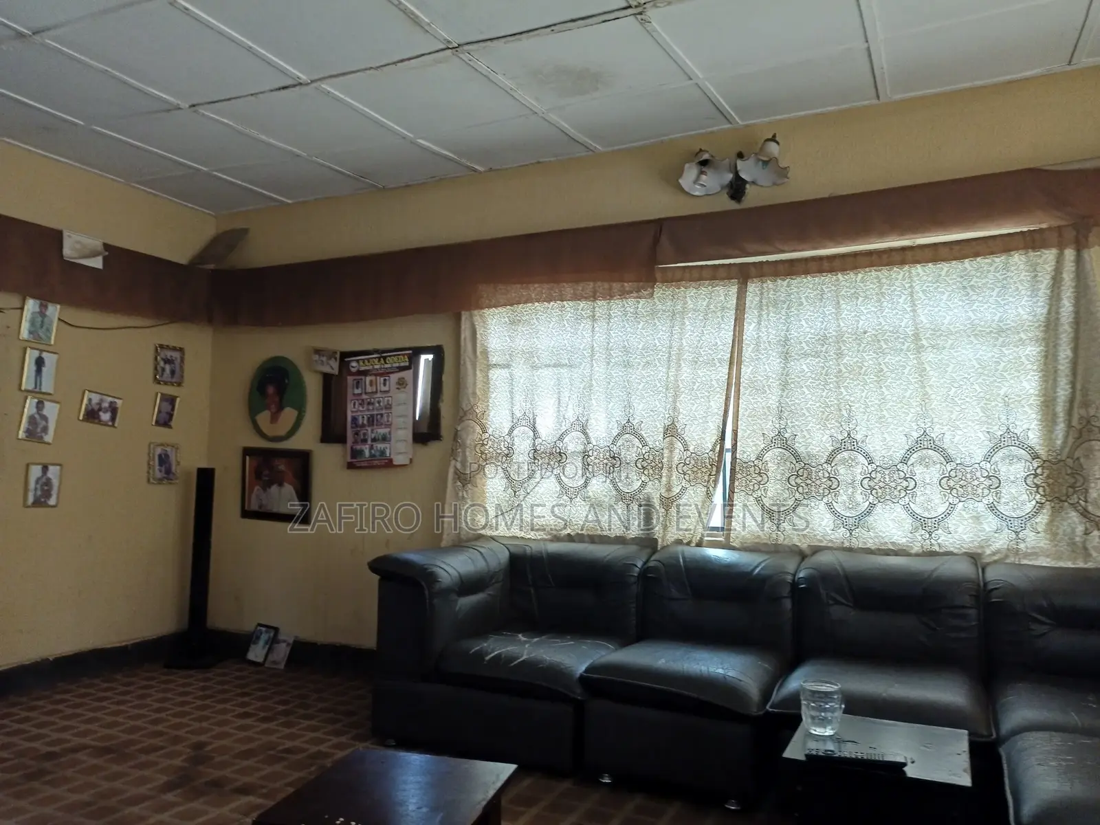 10bdrm House in Aba Eleshin Apata, Akala Express for sale in Akala Express