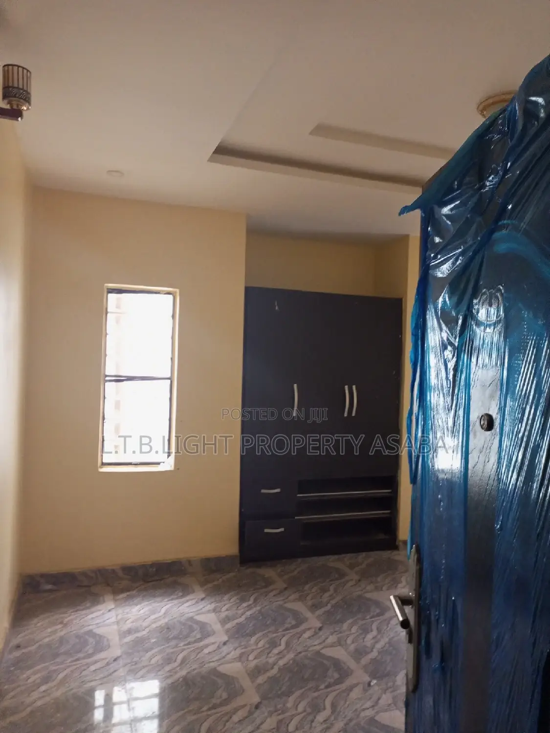 Furnished 5bdrm Duplex in L.T.B Light, Oshimili North for Sale in Oshimili North
