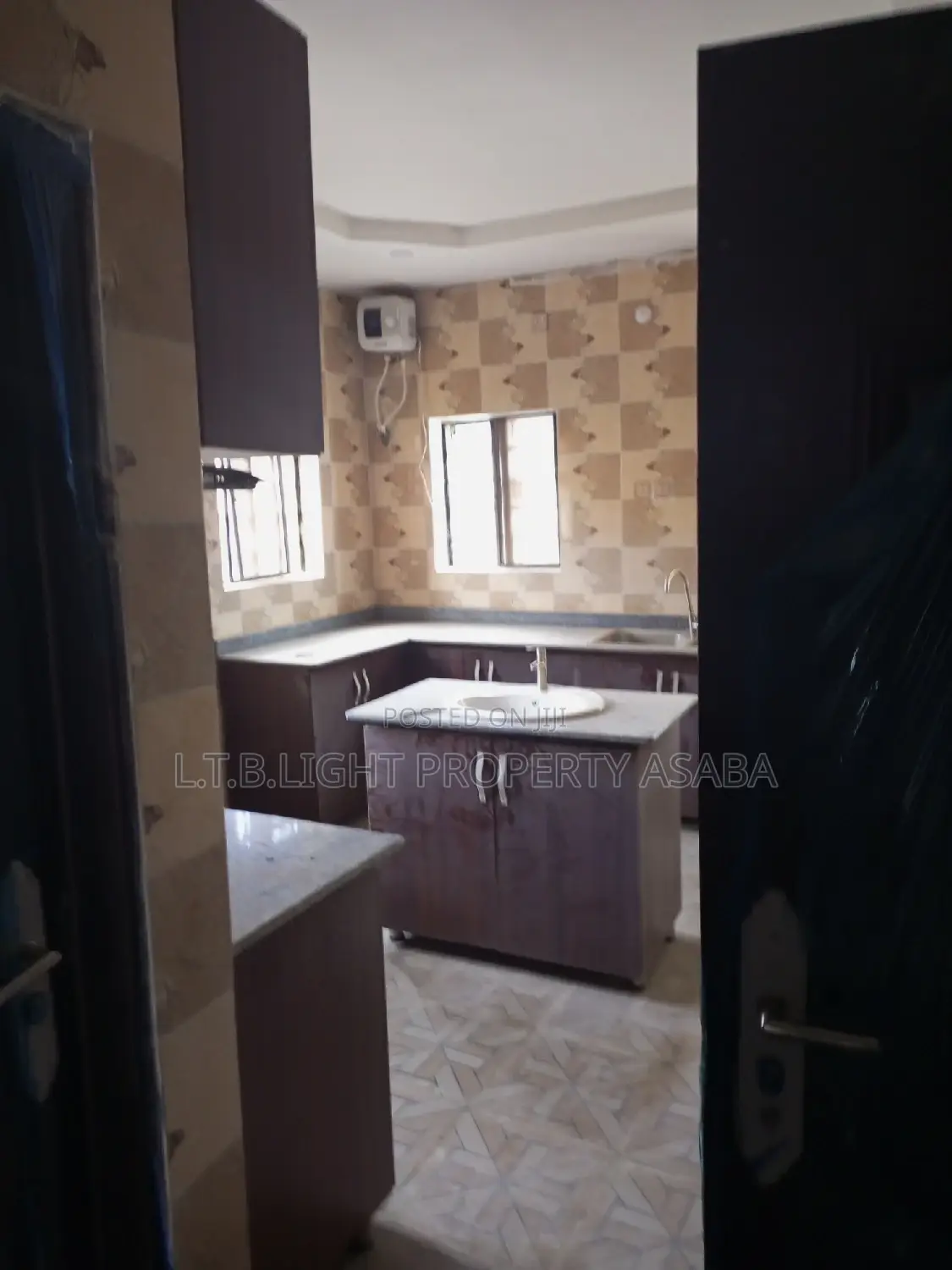 Furnished 5bdrm Duplex in L.T.B Light, Oshimili North for Sale in Oshimili North