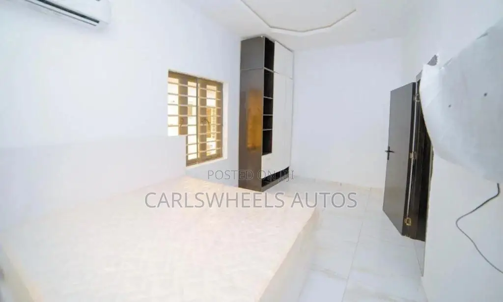 Furnished 4bdrm Townhouse/Terrace in Lekki for Sale in Lekki