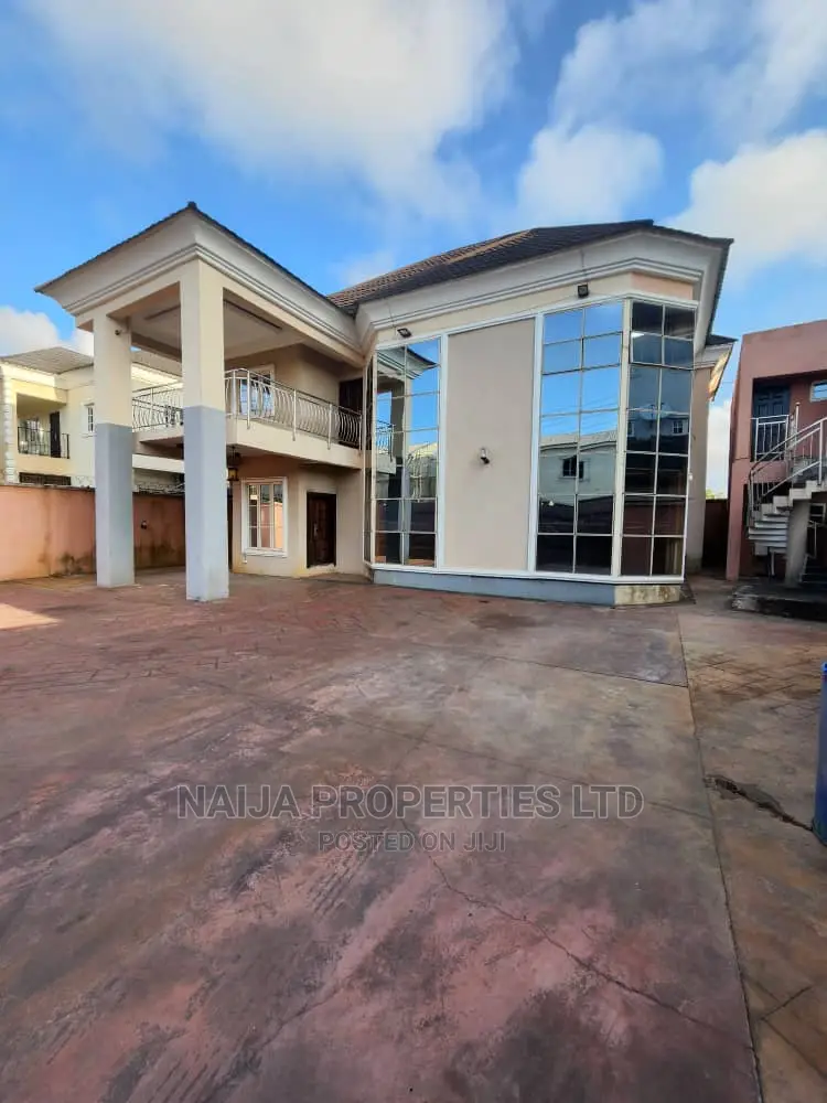 5bdrm Duplex in Thera Annex Estate, Sangotedo for sale in Sangotedo