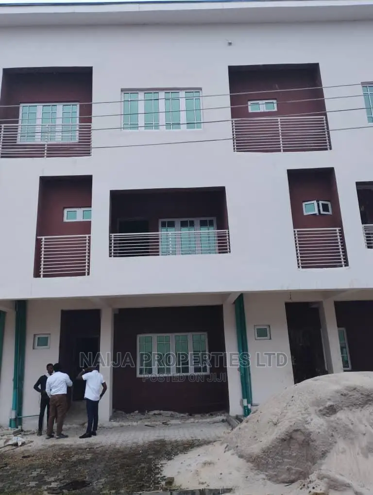 2bedroom Apartment in Meridian Park Estate, Awoyaya for Sale in Awoyaya