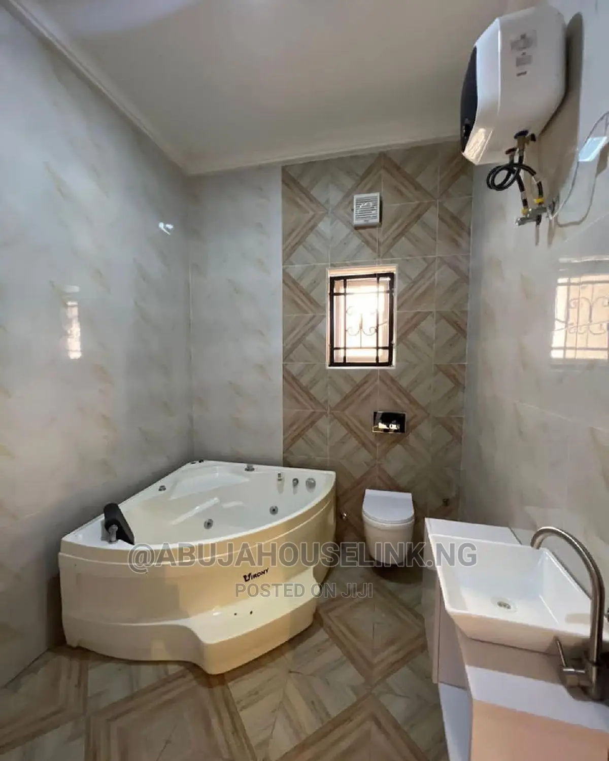 5bdrm Duplex in Efab Metropolis, Gwarinpa for sale in Gwarinpa
