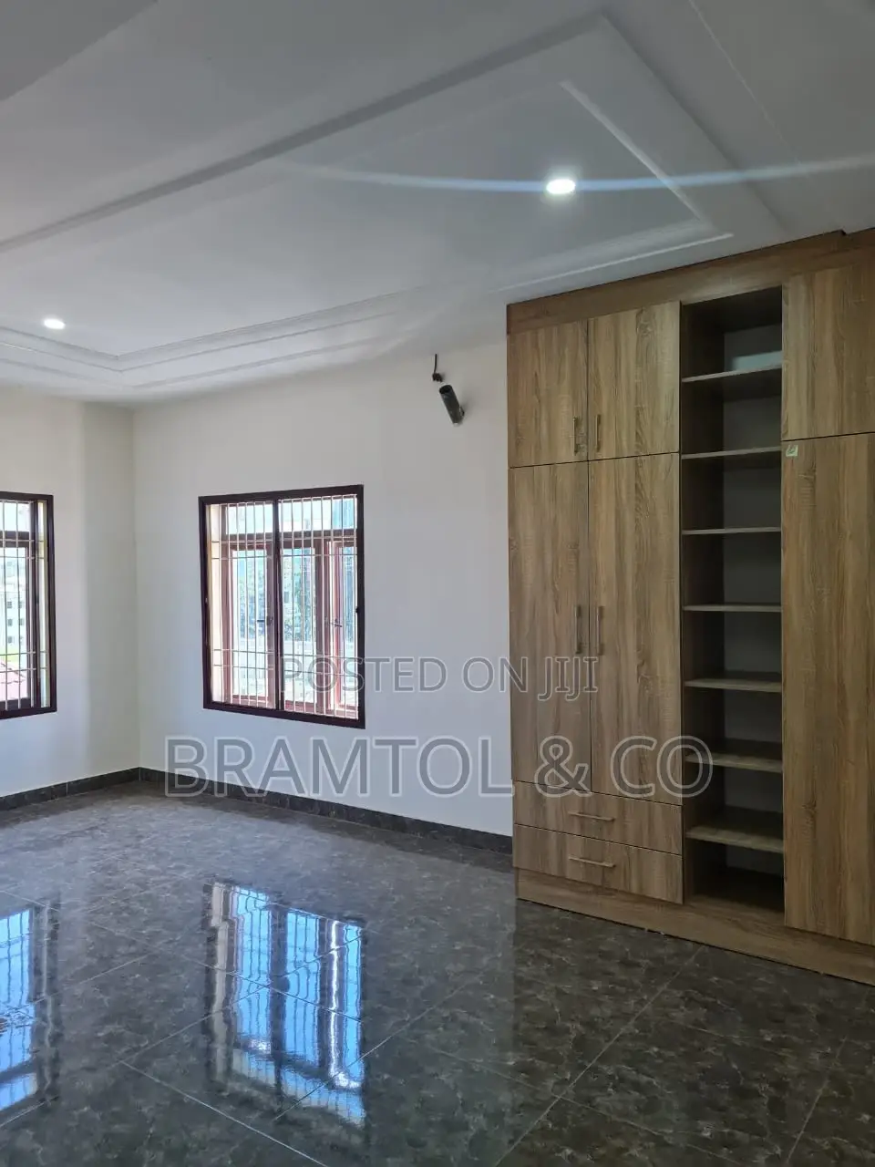 2bdrm Block of Flats in Lugbe District for rent in Lugbe District
