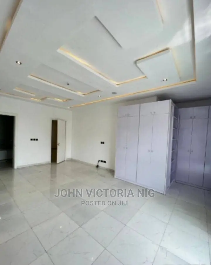 4bdrm Duplex in Ajah Lekki, Lagos Island / Lagos Island for sale in Lagos Island / Lagos Island