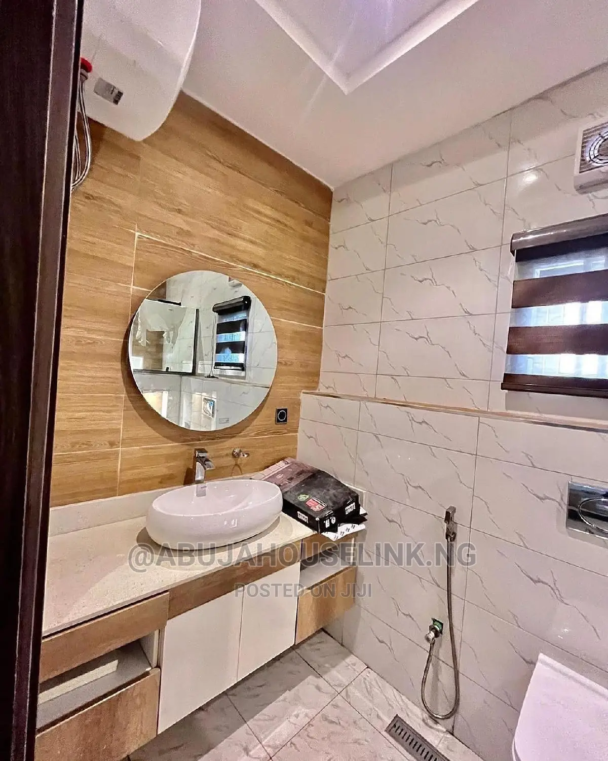 Furnished 5bdrm Duplex in Guzape Abuja for sale in Guzape District